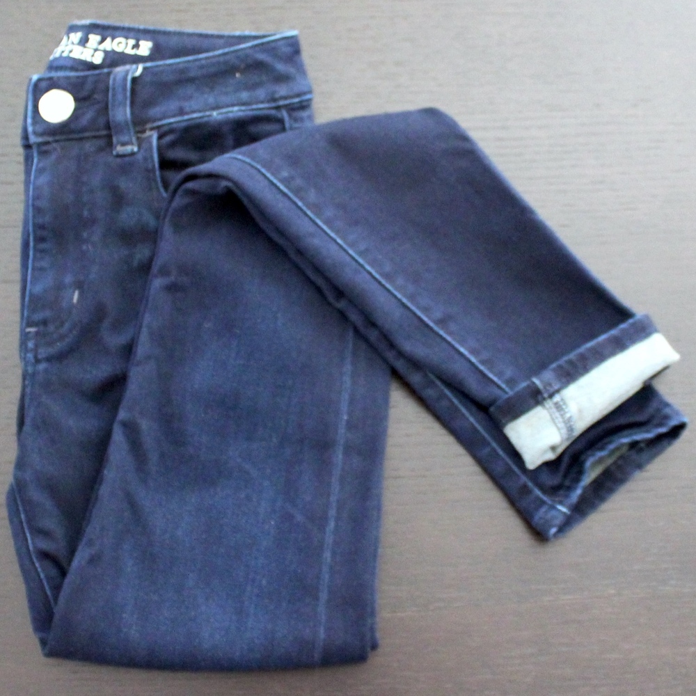 AEO Dark Wash Hi-Rise Jegging